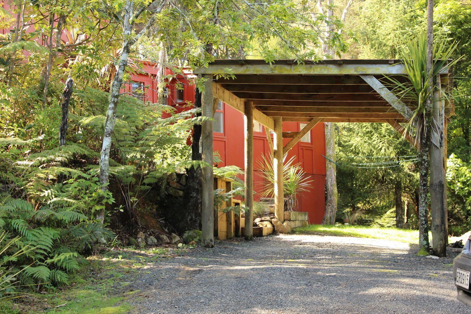 The Coromandel Treehouse Exteriör bild